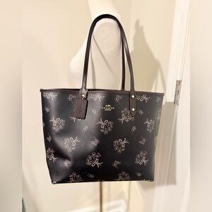 Coach Reversible City Tote with Ribbon Bouquet Print
